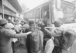 武漢高速公路關(guān)閉 公路客運(yùn)日滯留旅客近8萬