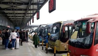 春運(yùn)“一票難求”怎么辦?交通部、民航局、鐵總這么回答